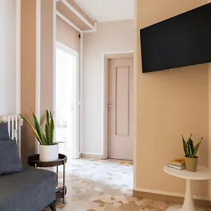 Casa Dali Via Venezian 14 Milano
